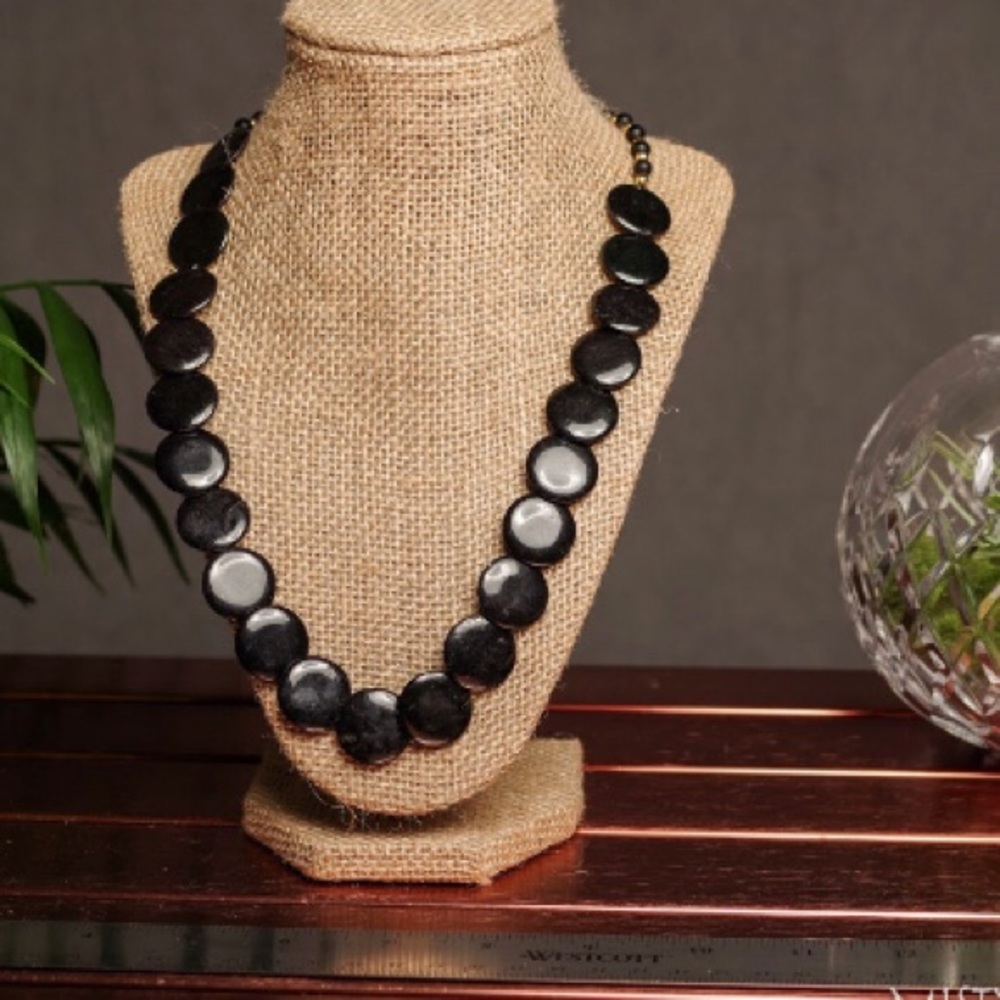 Vintage Retro Statement Necklace Black Beads
